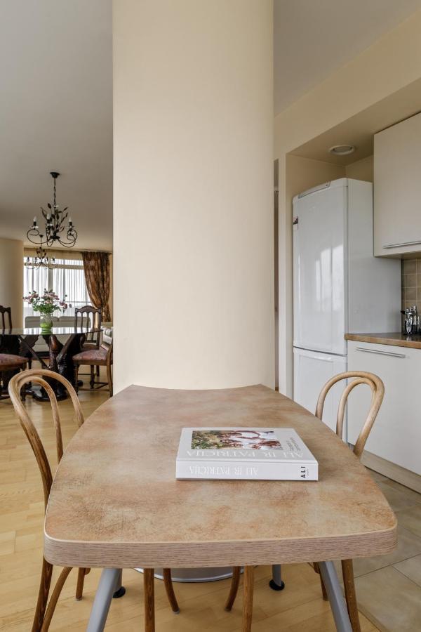 Sea View Apartment On 19Th Floor 克莱佩达 外观 照片