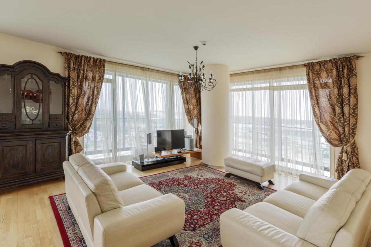 Sea View Apartment On 19Th Floor 克莱佩达 外观 照片