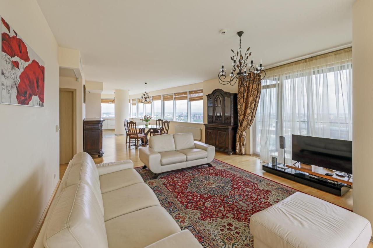 Sea View Apartment On 19Th Floor 克莱佩达 外观 照片