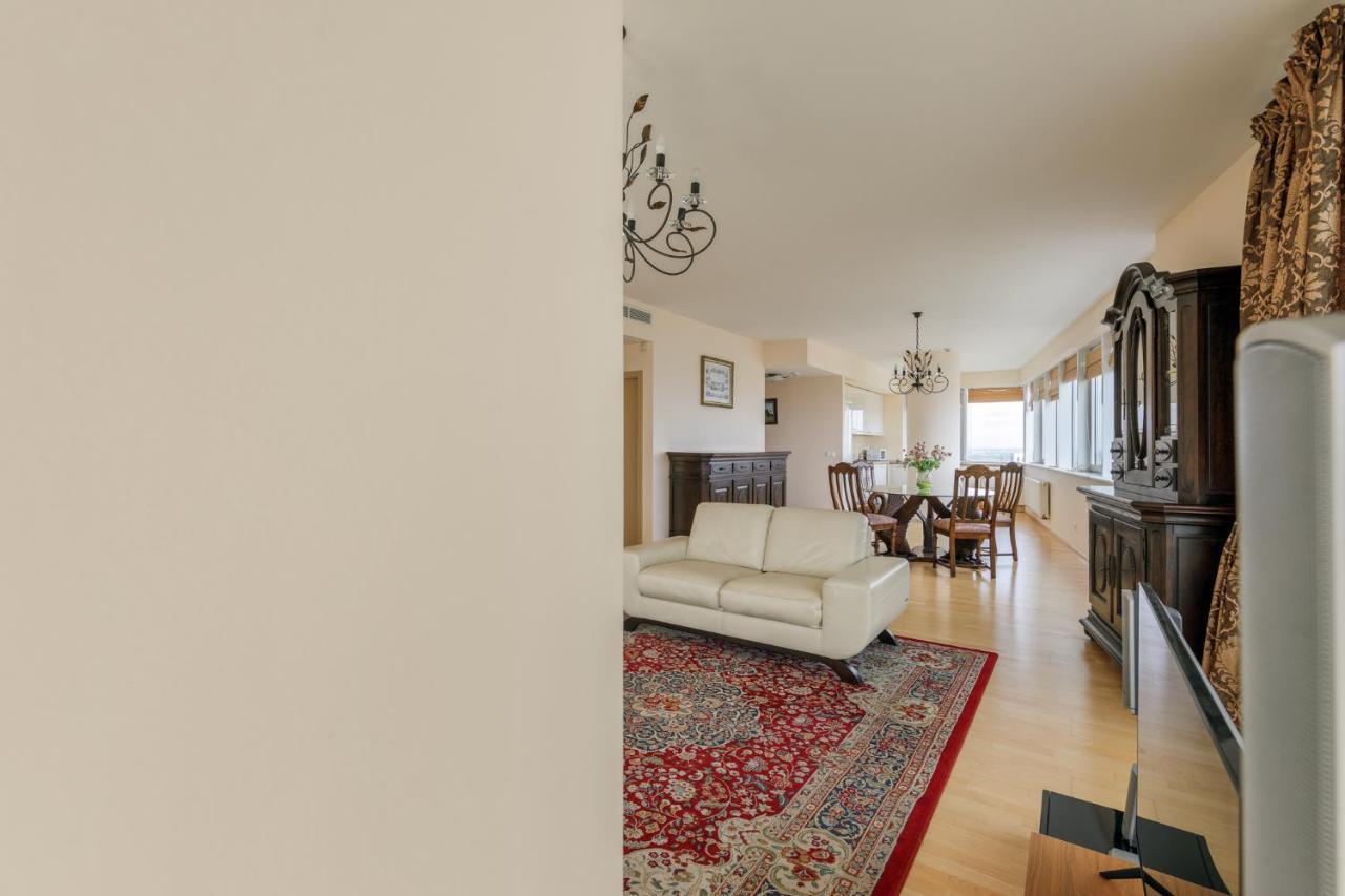 Sea View Apartment On 19Th Floor 克莱佩达 外观 照片