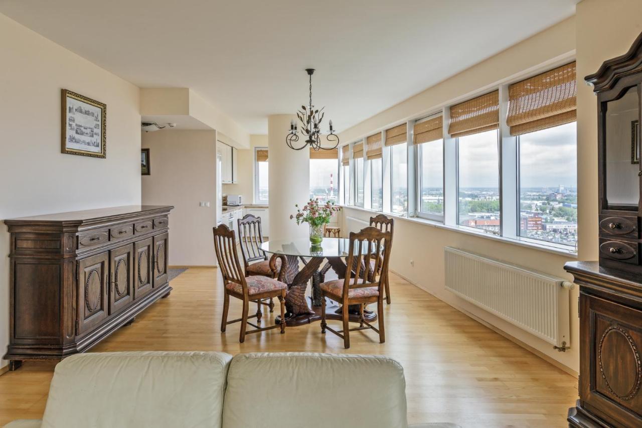 Sea View Apartment On 19Th Floor 克莱佩达 外观 照片