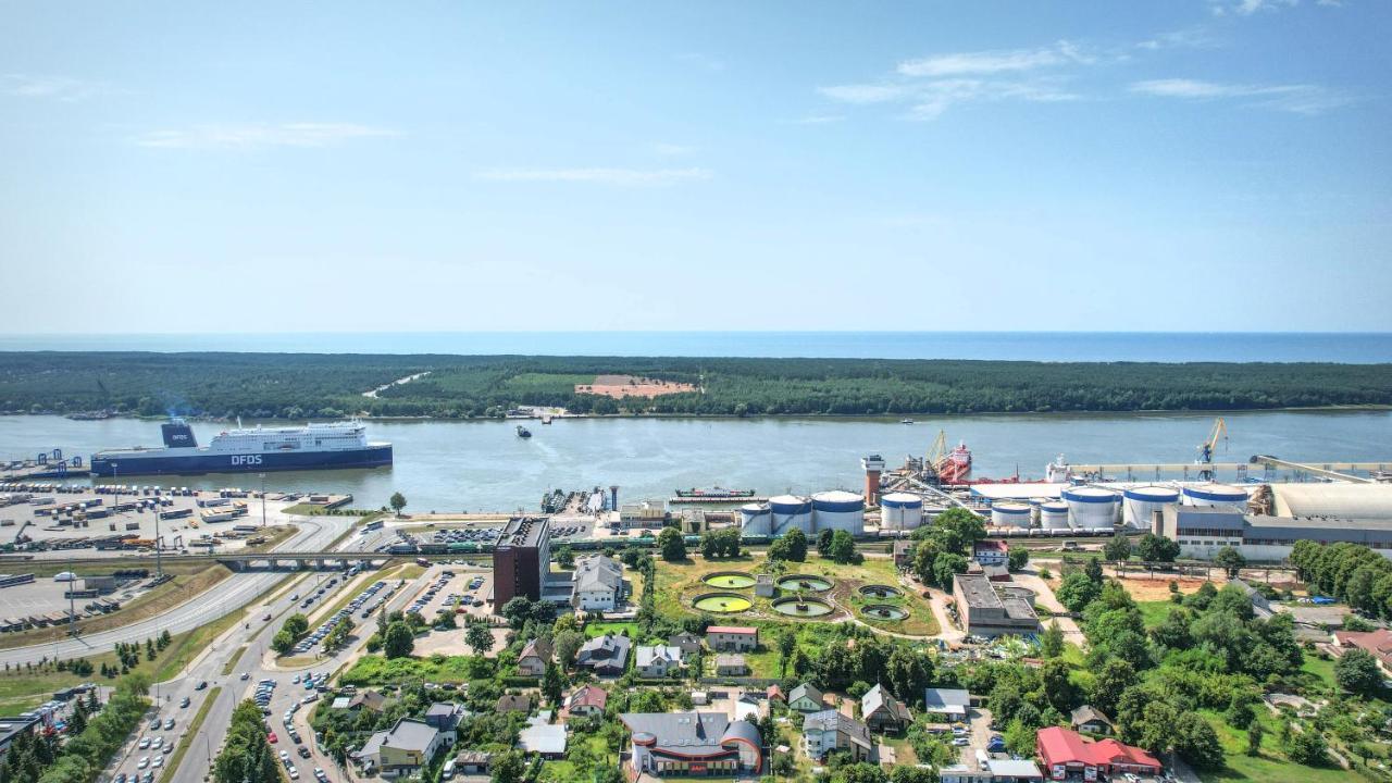 Sea View Apartment On 19Th Floor 克莱佩达 外观 照片