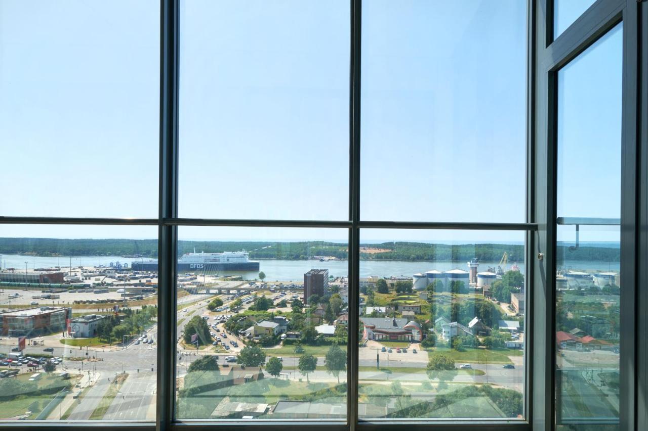 Sea View Apartment On 19Th Floor 克莱佩达 外观 照片